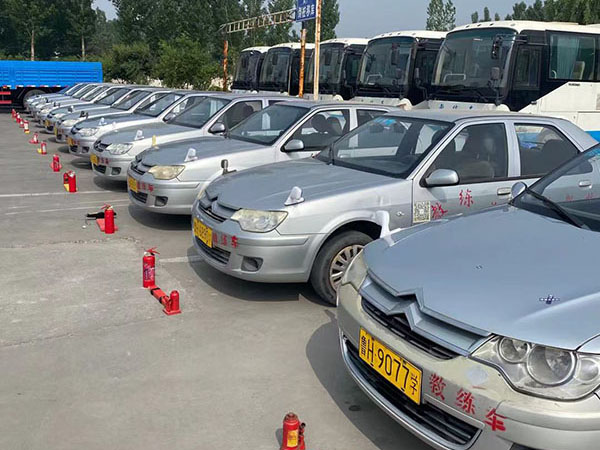 C2小型車自動擋